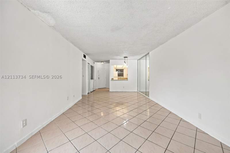 2 bedroom Condominium at 1750 W 46th St 223, Casa Del Sol Condo, Hialeah — photo 3