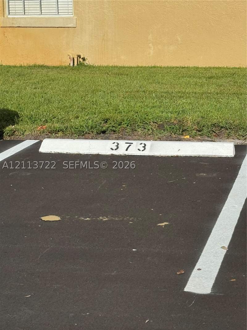 2 bedroom Condominium at 18346 NW 68th Ave K, La Hacienda Country Club, Hialeah — photo 3