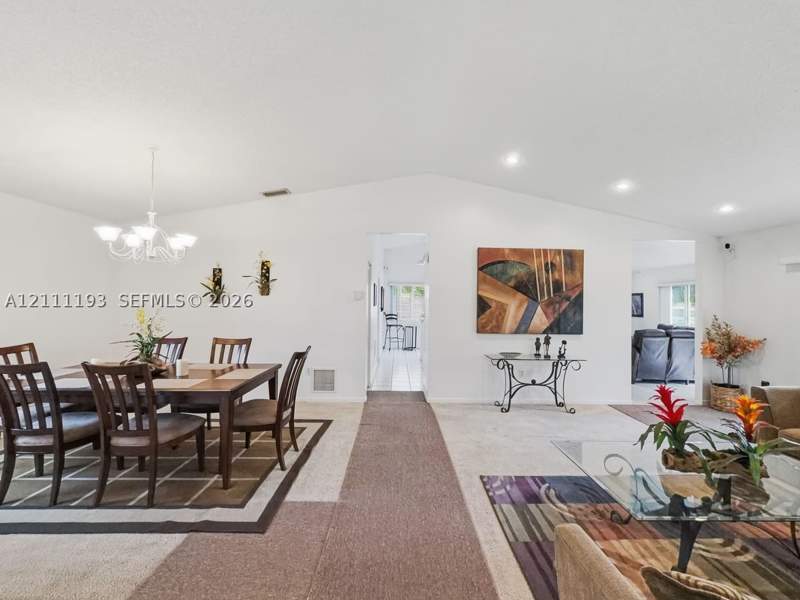 3 bedroom SingleFamilyResidence at 17853 SW 137th Pl, Three Lakes, Miami — photo 3