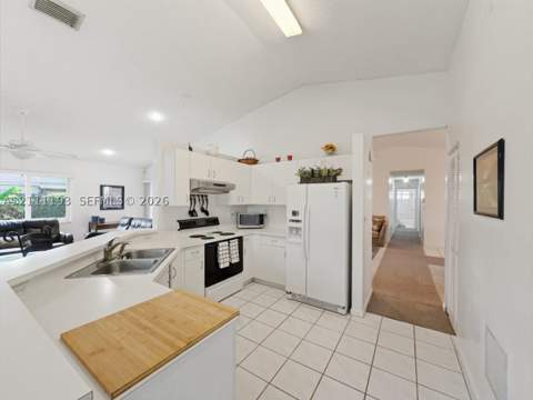 17853 SW 137th Pl, Miami FL - photo 7 of 24