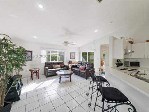 17853 SW 137th Pl, Miami FL - photo 9 of 24