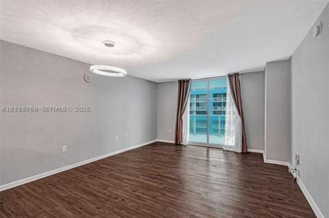 2101 Brickell Ave 403, Miami FL - photo 8 of 28