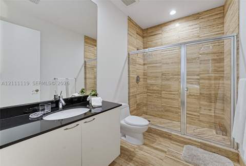 15901 Collins Ave 3907, Sunny Isles Beach FL - photo 15 of 37