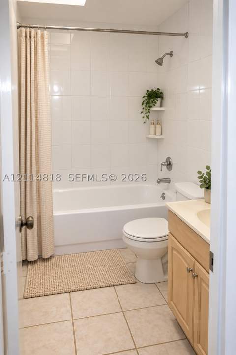 19880 NW 64th Ct Rd, Hialeah FL - photo 12 of 17
