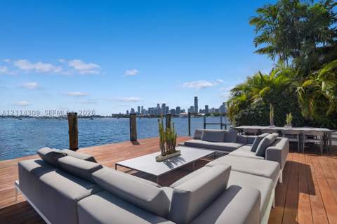 1374 S Venetian Way, Miami FL - photo 16 of 62