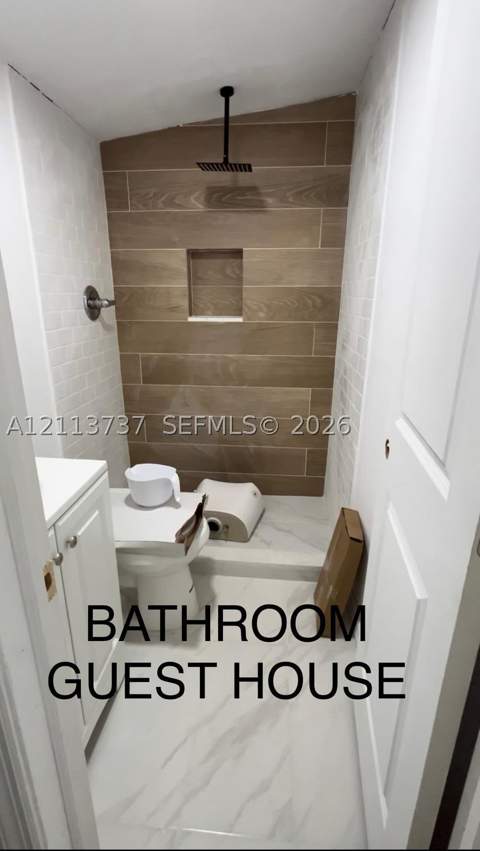 27025 SW 143 Pl, Miami FL - photo 10 of 12