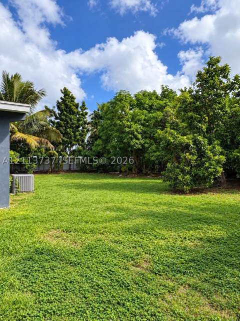 27025 SW 143 Pl, Miami FL - photo 9 of 12