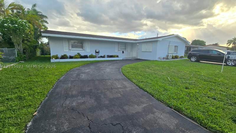 4 bedroom SingleFamilyResidence at 12870 SW 21st St, Southwest Manors Sec 4, Miami — photo 5