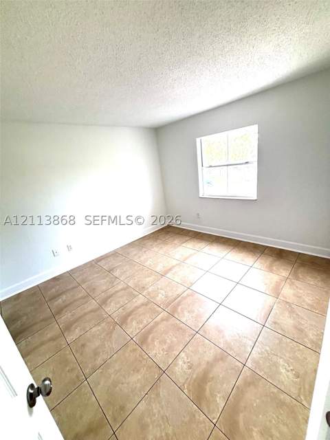 8200 SW 210th St 101, Cutler Bay FL - photo 9 of 11