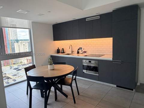 227 NE 2nd St 1702, Miami FL - photo 6 of 36
