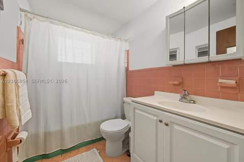 659 Meridian Ave 7, Miami Beach FL - photo 19 of 32
