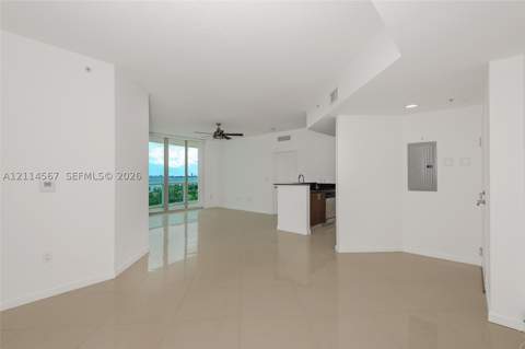 7900 Harbor Island Dr 1215, North Bay Village FL - photo 8 of 27