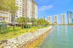 1 bedroom Condominium at 400 Kings Point Dr 317, Coastal Towers Condo, Sunny Isles Beach — photo 2