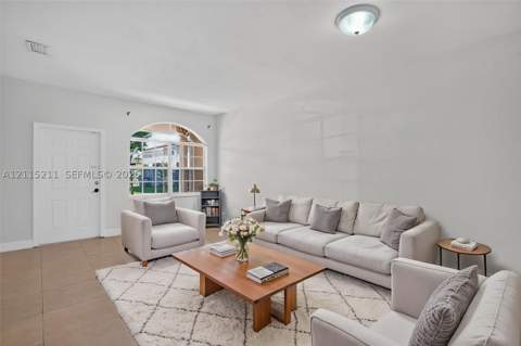 13801 SW 170th Ter, Miami FL - photo 11 of 38