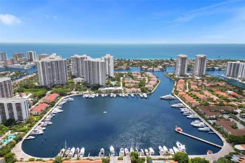 3545 Magellan Cir 358-5, Aventura FL - photo 11 of 14