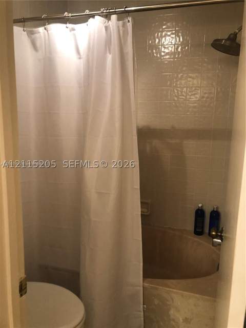 3545 Magellan Cir 358-5, Aventura FL - photo 7 of 14