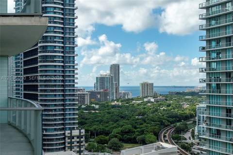1100 S Miami Ave 2407, Miami FL - photo 13 of 29