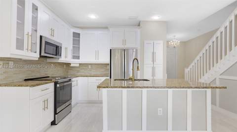 3754 NE 2nd St, Homestead FL - photo 15 of 50