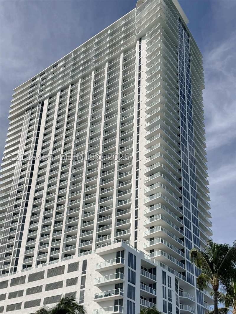 3 bedroom Condominium at 16699 Collins Ave 3101, La Perla Condo, Sunny Isles Beach — photo 1