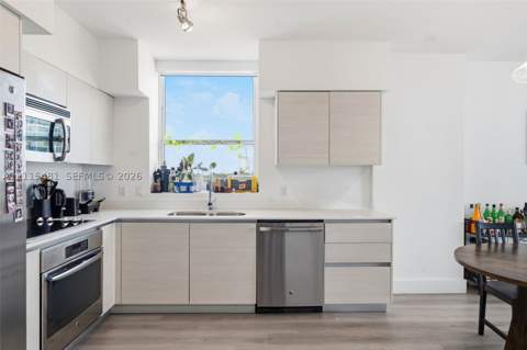4250 Biscayne Blvd 709, Miami FL - photo 8 of 35