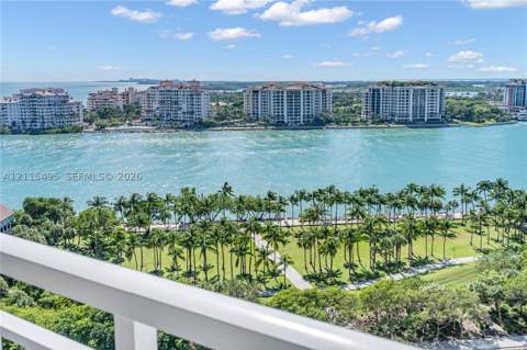 400 S Pointe Dr 1807, Miami Beach FL - photo 6 of 47