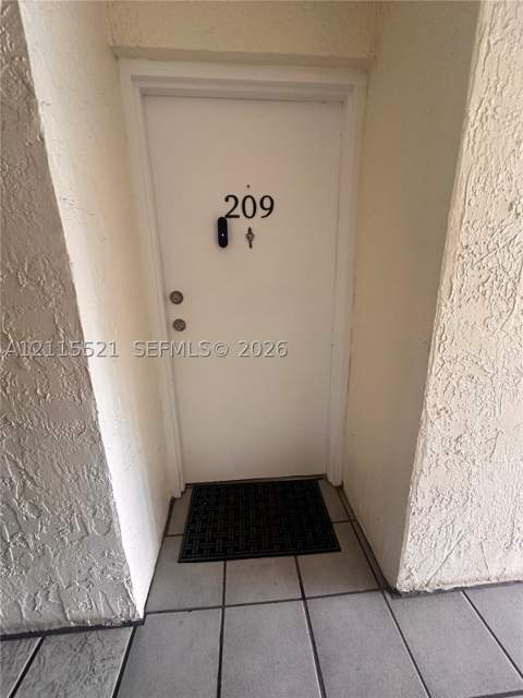 11715 SW 18th St 209, Miami FL - photo 7 of 19
