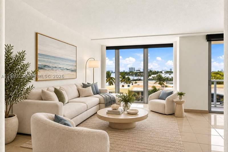 2 bedroom Condominium at 900 Bay Dr 425, King Cole Condo, Miami Beach — photo 5