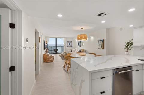 2625 Collins Ave 1606, Miami Beach FL - photo 10 of 39