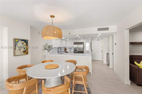 2625 Collins Ave 1606, Miami Beach FL - photo 7 of 39