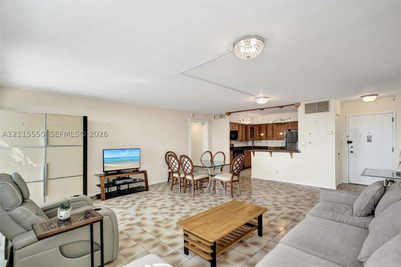 2 bedroom Condominium at 2150 SE Sans Souci Blvd B805, Bayview Towers Condo Sout, North Miami — photo 5
