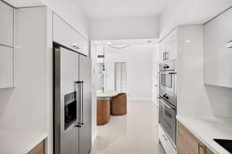 5600 Collins Avenue 6M, Miami Beach FL - photo 10 of 33