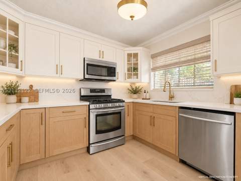 13990 SW 161st Ter, Miami FL - photo 8 of 44