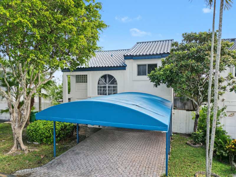 4 bedroom SingleFamilyResidence at 21109 NE 3rd Court, San Simeon Homes, Miami — photo 1