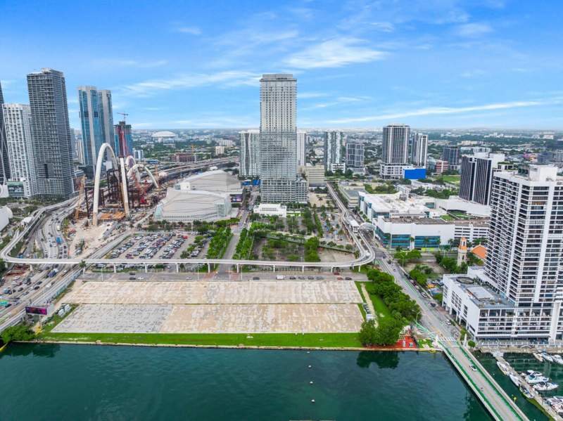 4 bedroom Condominium at 1400 Biscayne Boulevard 4706, Casa Bella Residences, Miami — photo 2