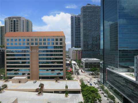 170 SE 14th St 1407, Miami FL - photo 19 of 25