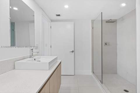 13800 Highland Dr 504, North Miami Beach FL - photo 21 of 38
