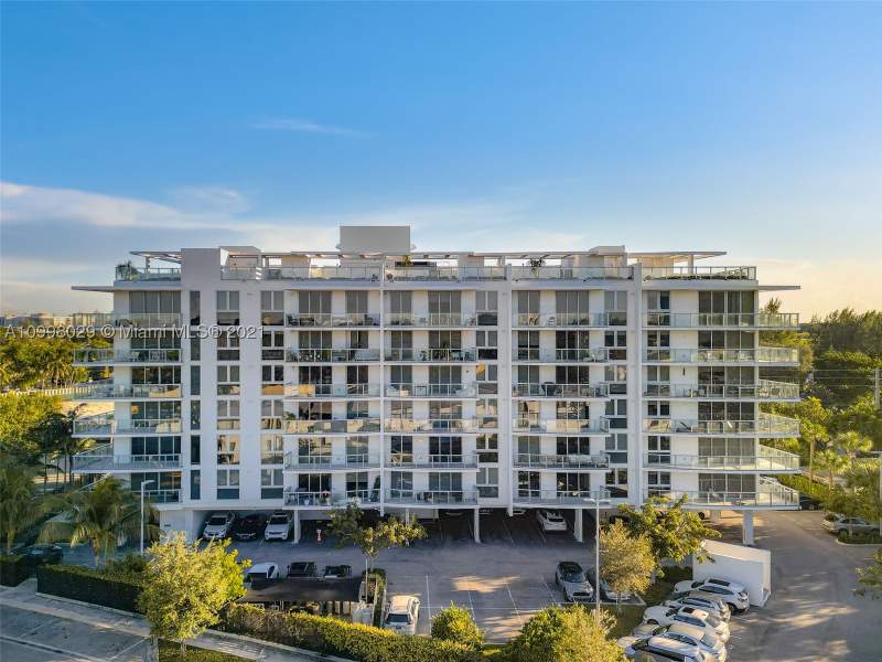 2 bedroom Condominium at 13800 Highland Dr 504, The Highlands Condo, North Miami Beach — photo 3