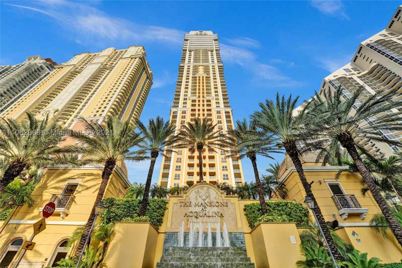 4 bedroom Condominium at 17749 Collins Ave 1402, 17749 Collins Avenue Cond, Sunny Isles Beach — photo 1