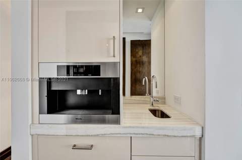 17749 Collins Ave 1402, Sunny Isles Beach FL - photo 15 of 87
