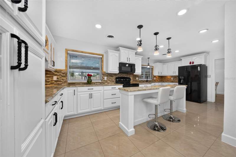 3 bedroom Single Family Residence at 4600 Arcie Street, Dover Shores Tenth Add, Orlando — photo 5