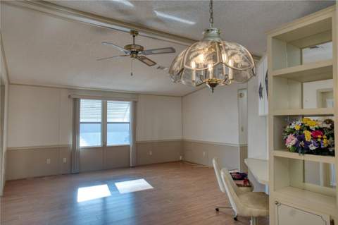 1863 W Schwartz Boulevard, Lady Lake FL - photo 9 of 25