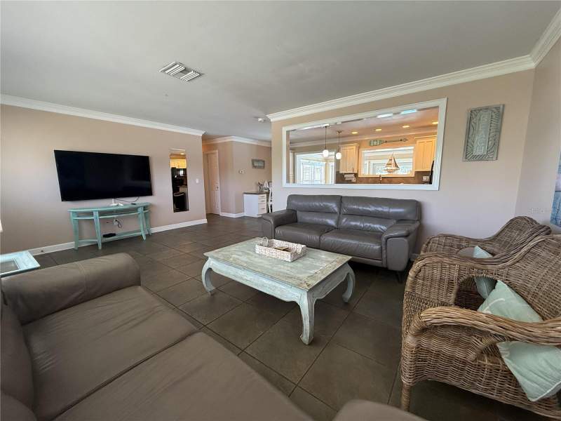 4 bedroom Single Family Residence at 2398 Nolan Drive, Marsandra Estates, Largo — photo 5