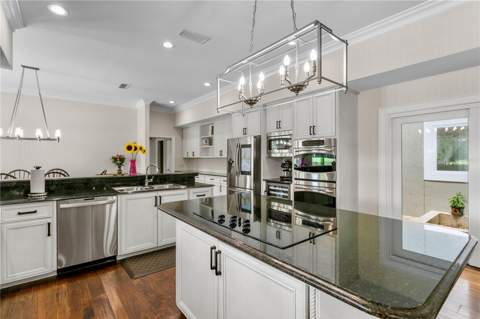 16601 Avila Boulevard, Tampa FL - photo 18 of 47