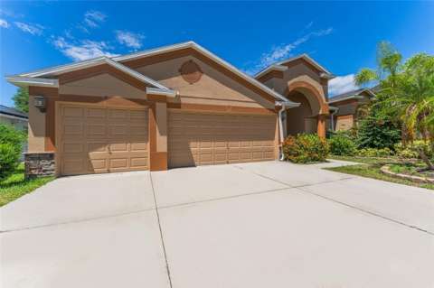 2637 Yukon Cliff Drive, home for sale in Ruskin 33570