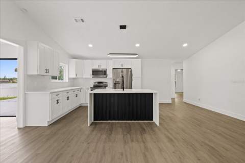 10609 Out Island Drive, Tampa FL - photo 13 of 51