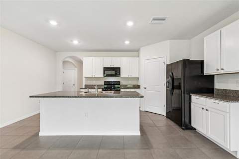35525 Stella Vast Drive, Zephyrhills FL - photo 23 of 51