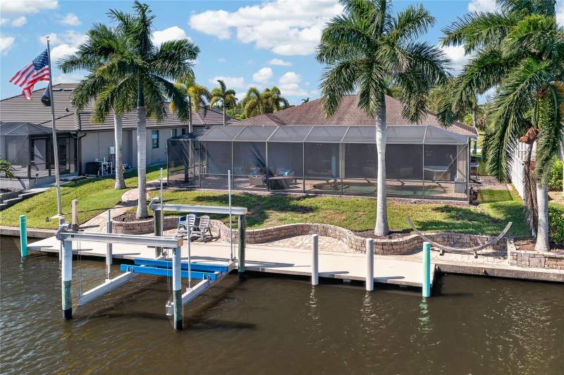3 bedroom Single Family Residence at 8376 Antwerp Circle, Port Charlotte Sec 093, Port Charlotte — photo 3