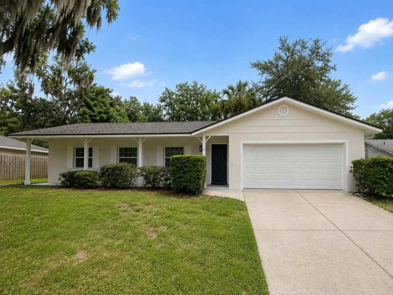 3 bedroom Single Family Residence at 958 Orange Avenue, Oviedo Oaks Unit 01, Oviedo — photo 1