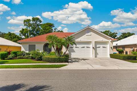 679 Sawgrass Bridge Road, pool for sale in Venice