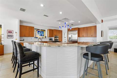 833 Ponce De Leon Drive, Tierra Verde FL - photo 16 of 78